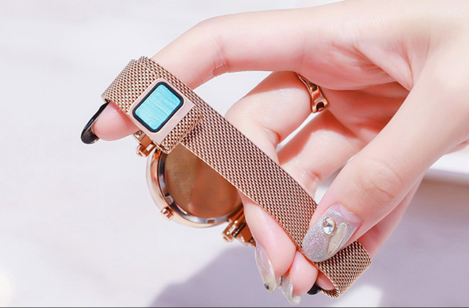 Buckle Starry Diamond Geometric Surface Quartz Wristwatch