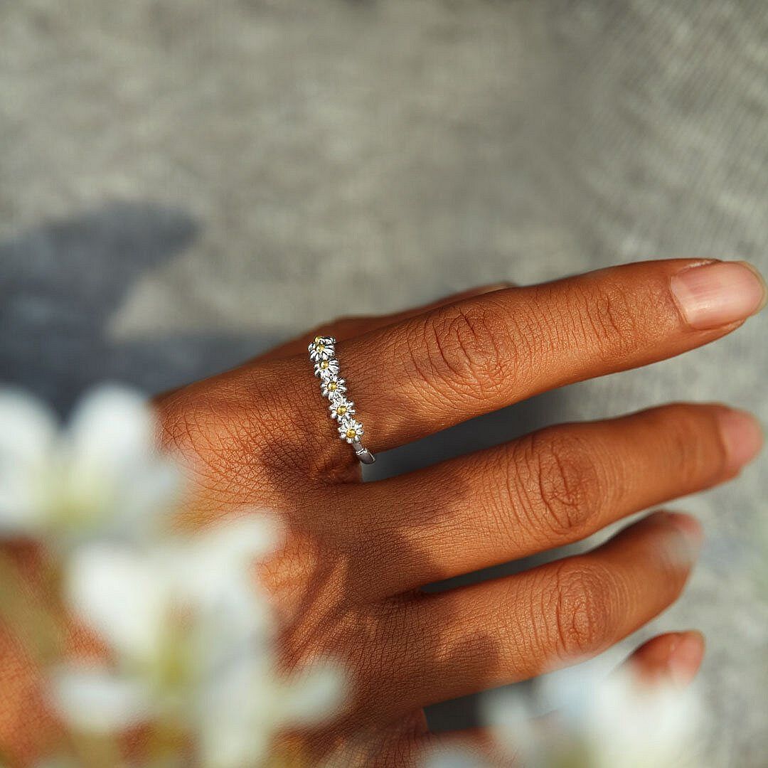 Fashion Sweet Little Daisy Ring Wild Flower Ring