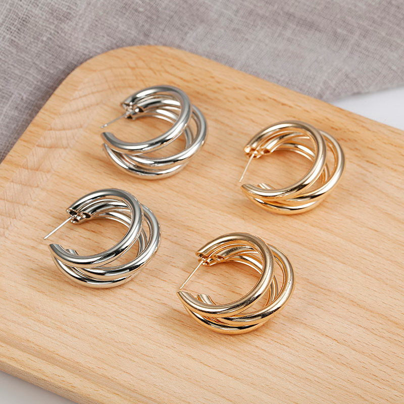 Personality Cold Wind Metal Ring Ear Buckle Earrings