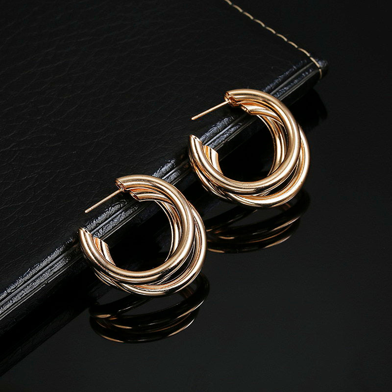 Personality Cold Wind Metal Ring Ear Buckle Earrings