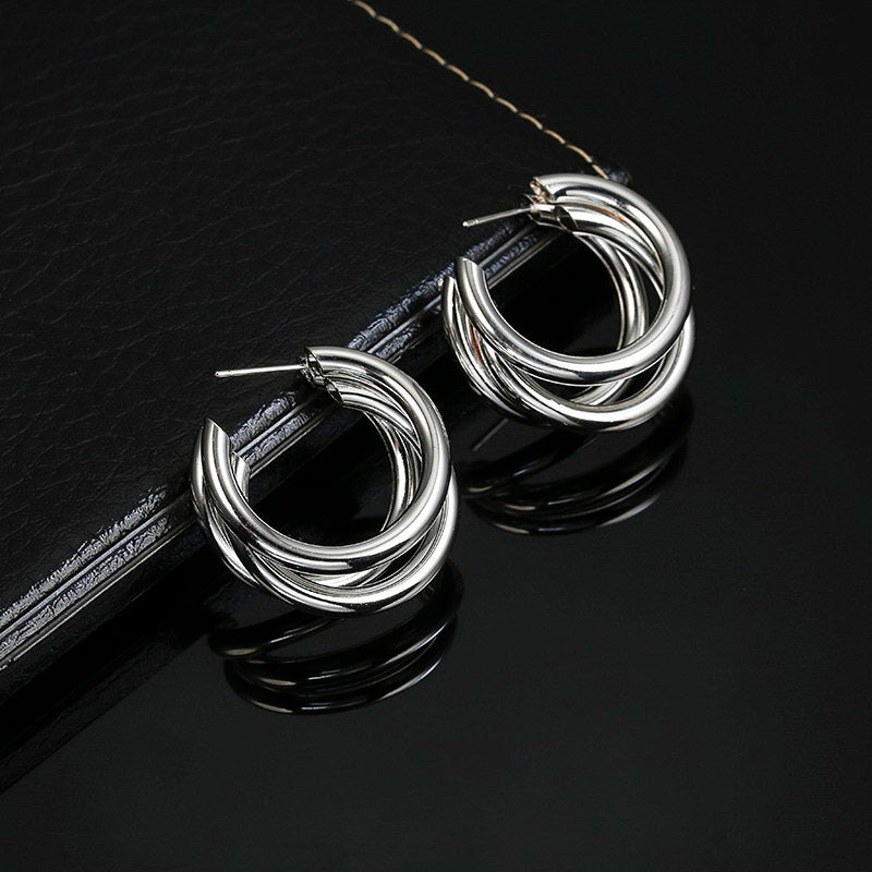 Personality Cold Wind Metal Ring Ear Buckle Earrings